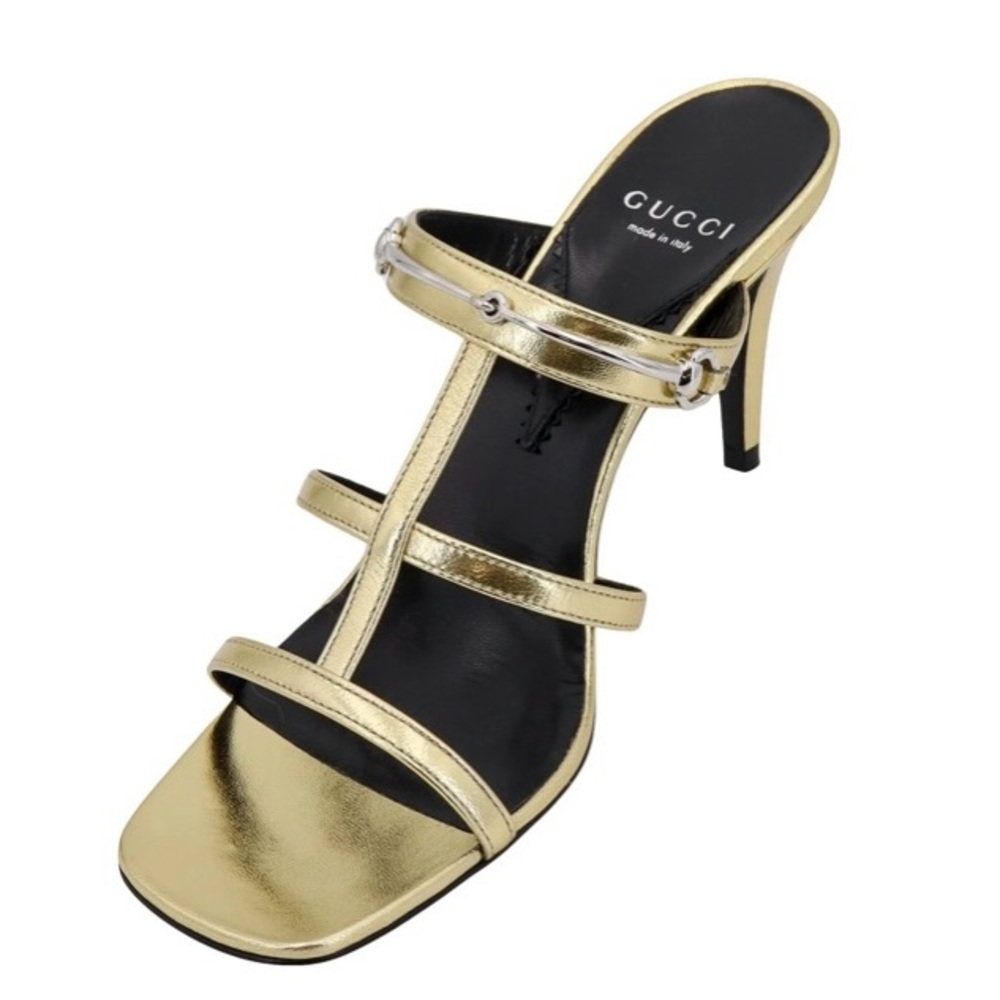 GUCCI $920 GOLD SLIM LEATHER HORSEBIT SANDALS SIZE 38 Floor Sample.
